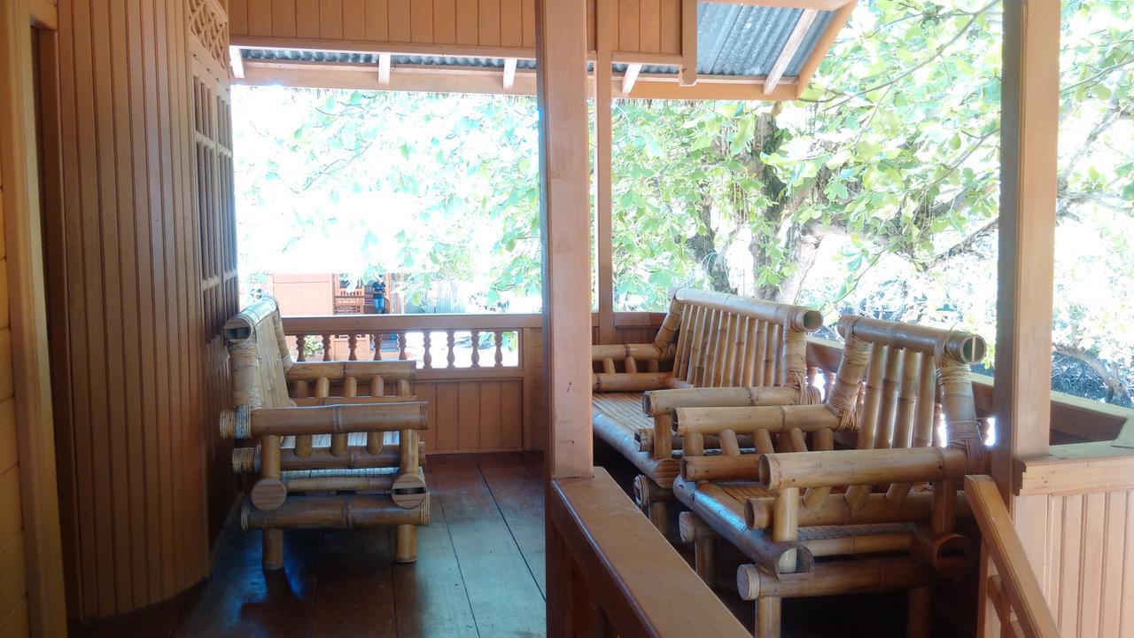 Jonaths Cottage Bunaken Exterior photo
