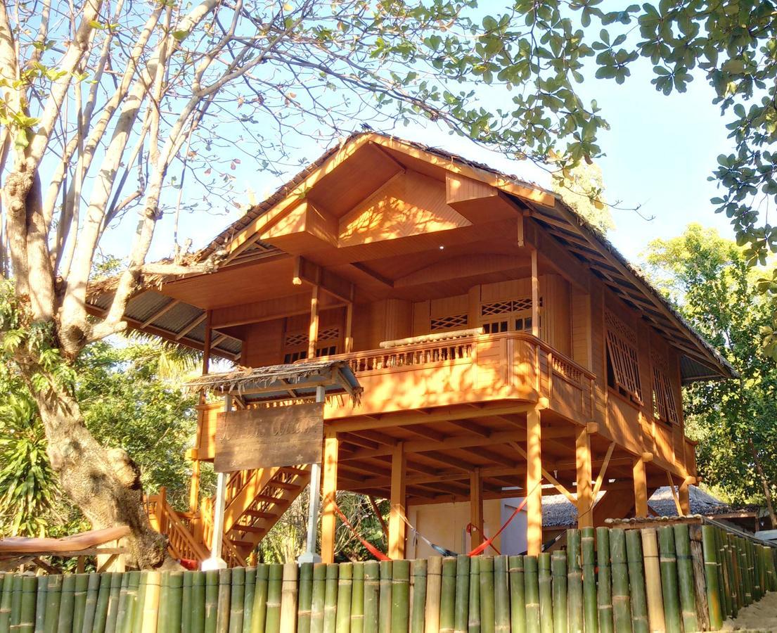 Jonaths Cottage Bunaken Exterior photo